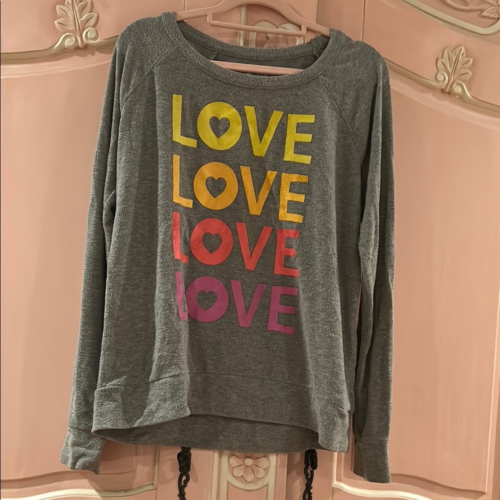 CHASER Good Condition Love Graphic Gray Sweatshirt Soft, Size L. Adorable